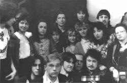 �������